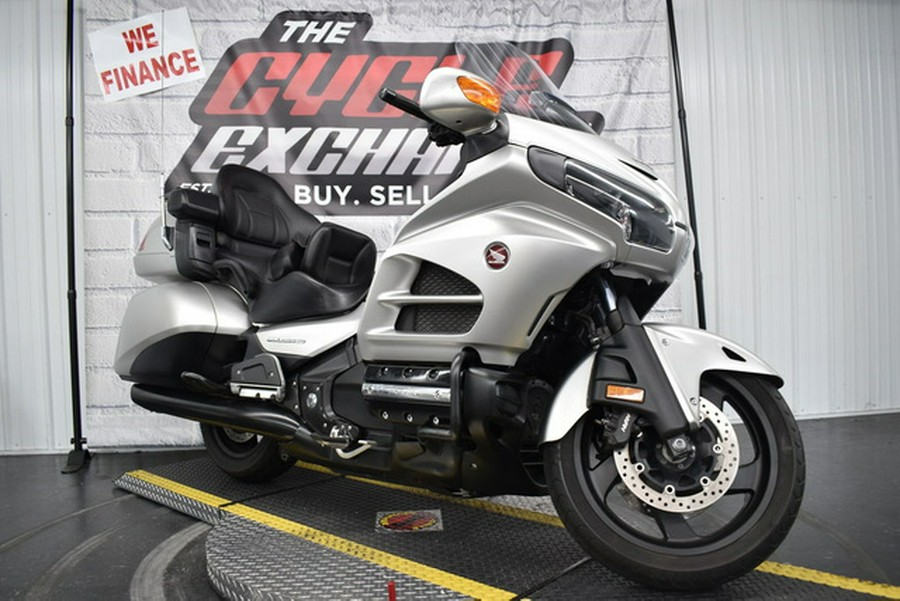 2016 Honda Gold Wing Airbag