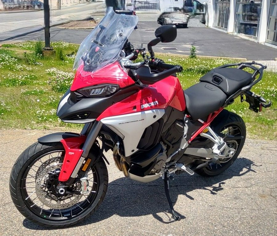 2024 Ducati Multistrada V4 S Travel & Radar Red