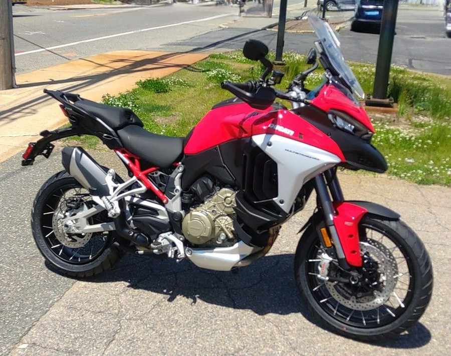 2024 Ducati Multistrada V4 S Travel & Radar Red