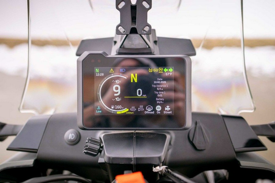 2025 Husqvarna® Norden 901 Expedition