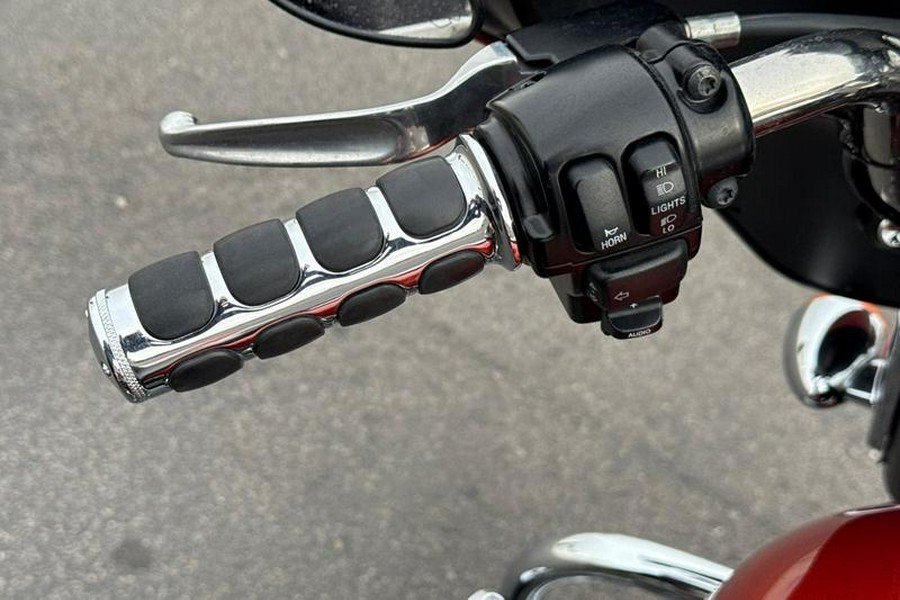 2011 Harley-Davidson® Street Glide™ Base