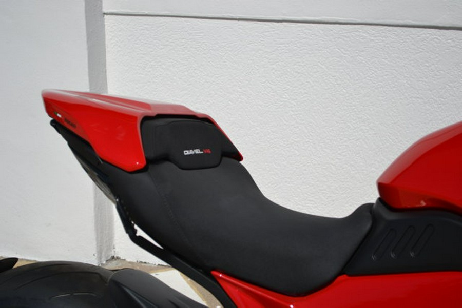 2025 Ducati DIAVEL V4