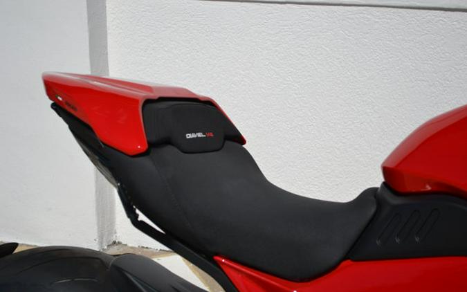 2025 Ducati DIAVEL V4