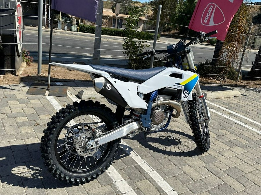 2025 Husqvarna® FC 350