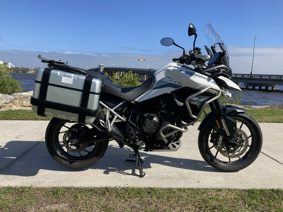 2022 Triumph Tiger 900 GT Pro