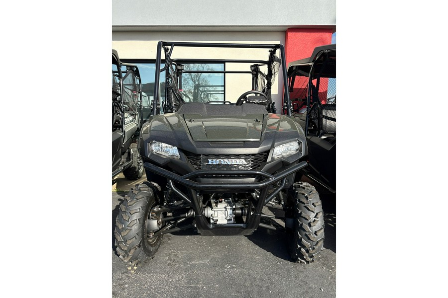 2026 Honda PIONEER 700-4 DELUXE Deluxe