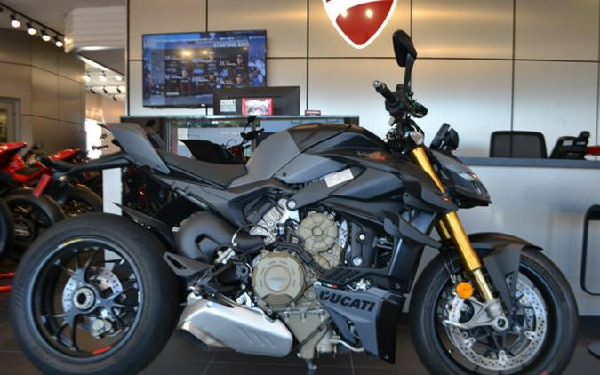 2024 Ducati STREETFIGHTER V4