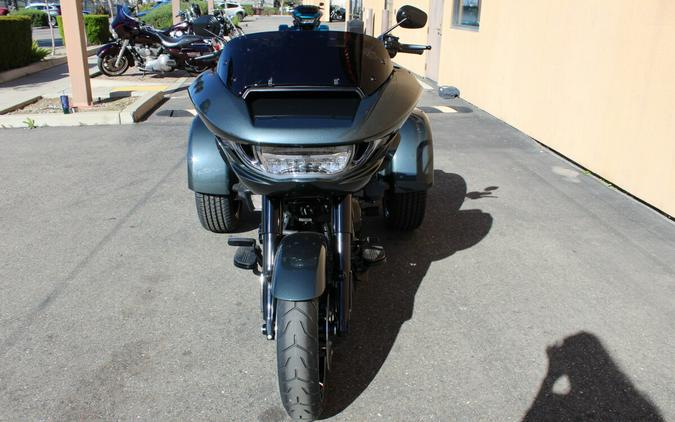 Harley-Davidson® Road Glide 3 2026 FLTRT 84679129 IRON HORSE MTLC