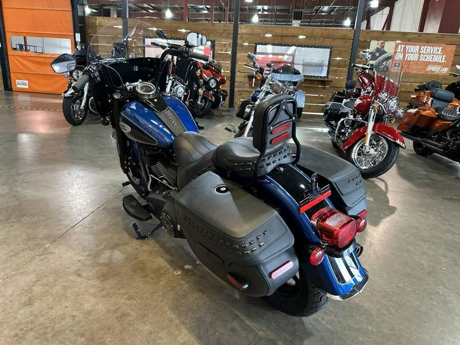 2022 Harley-Davidson® FLHCS - Heritage Classic 114