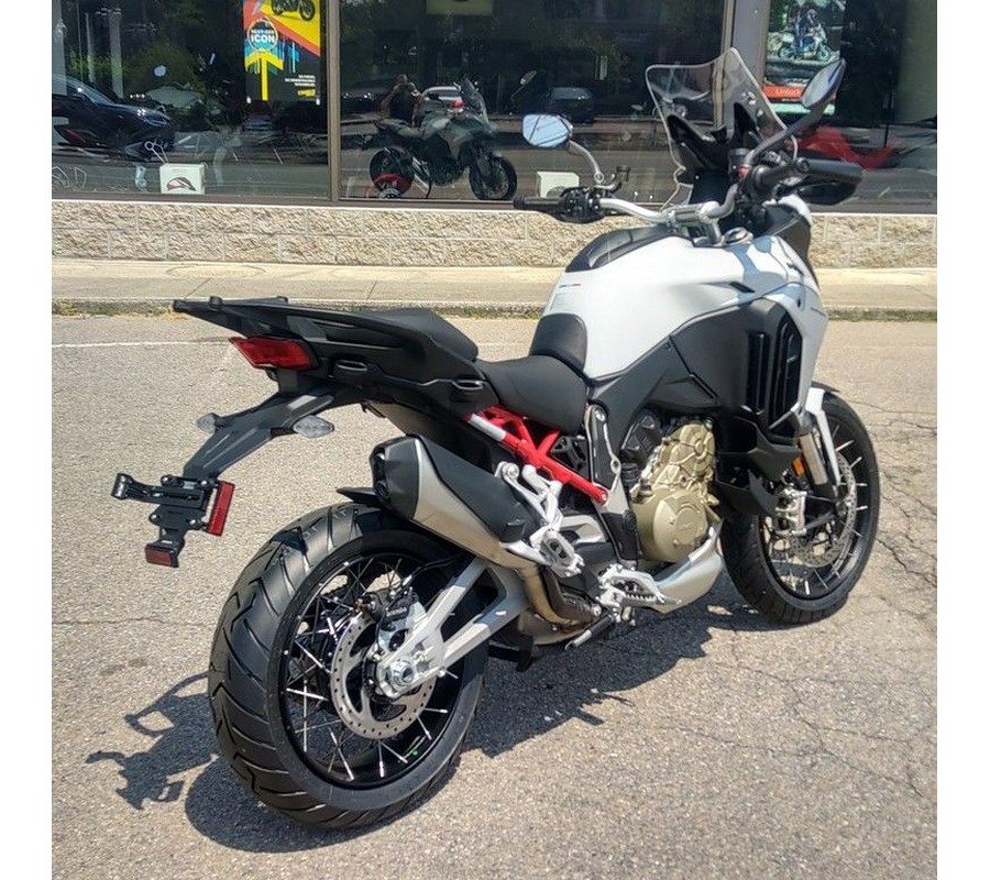 2024 Ducati Multistrada V4 S Travel & Radar Iceberg White