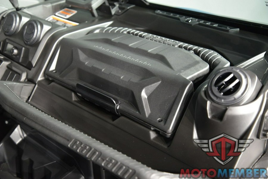 2026 Can-Am Defender PRO Limited HD10