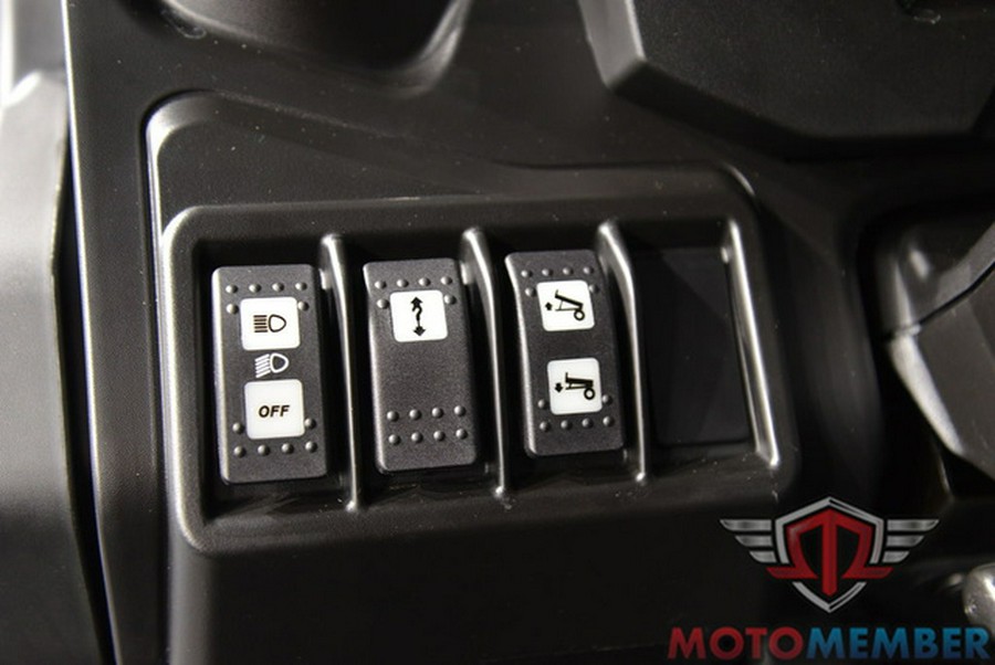 2026 Can-Am Defender PRO Limited HD10