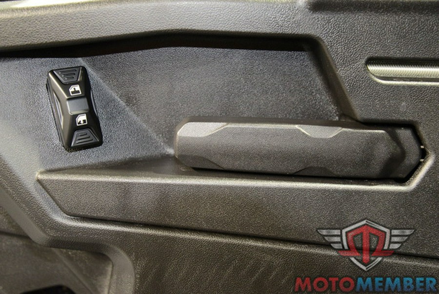 2026 Can-Am Defender PRO Limited HD10