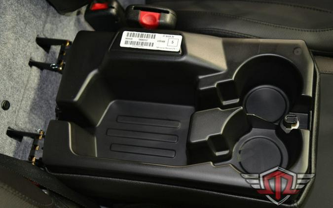 2026 Can-Am Defender PRO Limited HD10