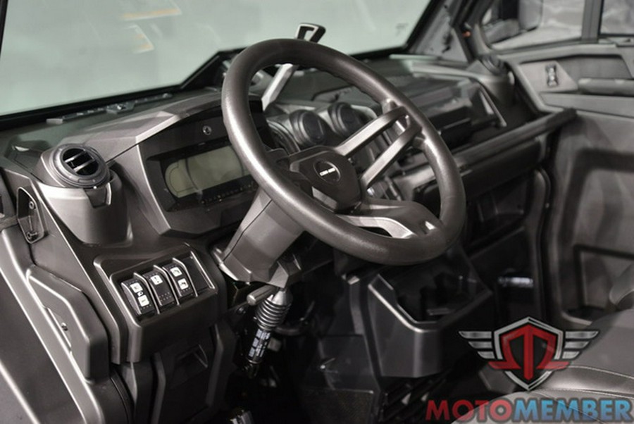 2026 Can-Am Defender PRO Limited HD10