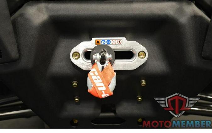 2026 Can-Am Defender PRO Limited HD10