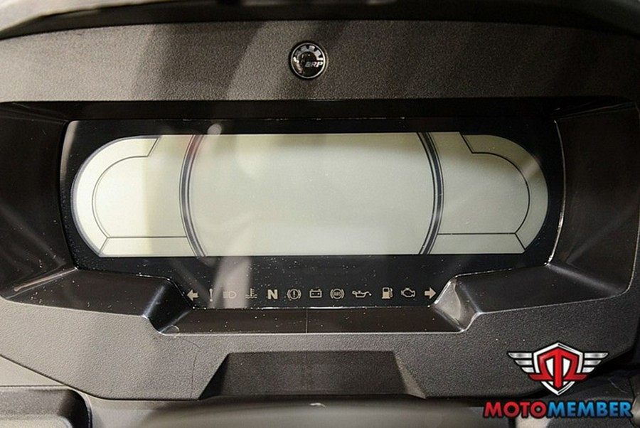 2026 Can-Am Defender PRO Limited HD10