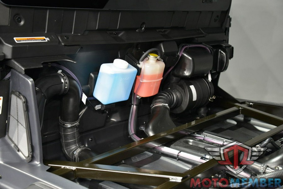 2026 Can-Am Defender PRO Limited HD10