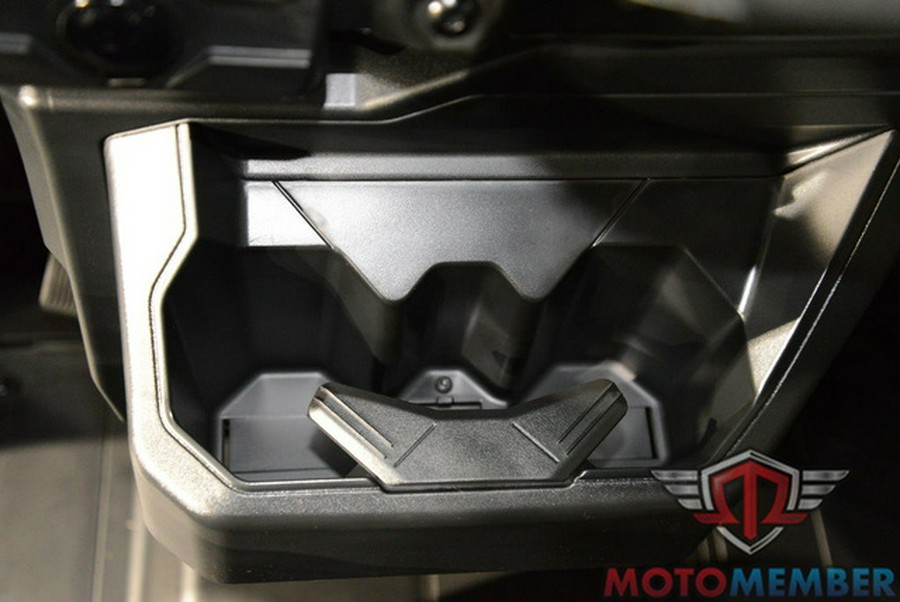 2026 Can-Am Defender PRO Limited HD10