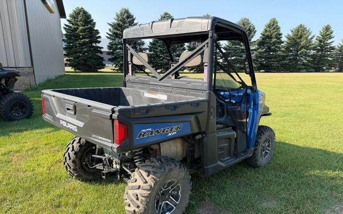 2014 RANGER XP® 900 EPS - Blue Fire LE - Polaris