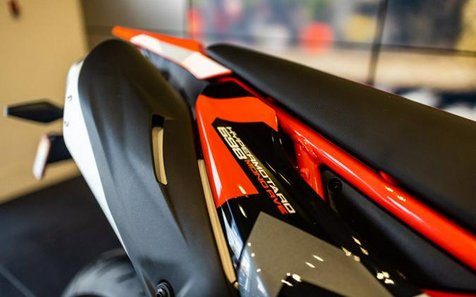 2024 Ducati Hypermotard 698 Mono RVE