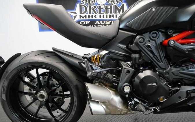 2021 Ducati Diavel 1260 Dark Stealth