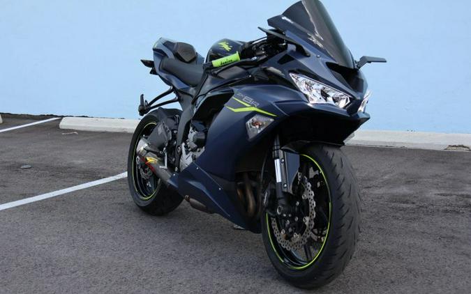 2022 Kawasaki Ninja ZX-6R KRT Edition