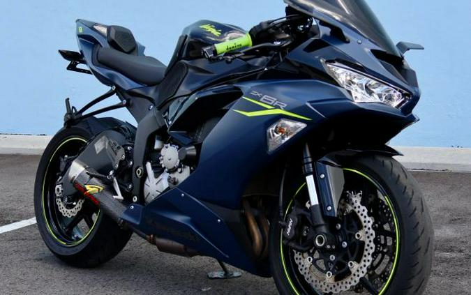 2022 Kawasaki Ninja ZX-6R KRT Edition
