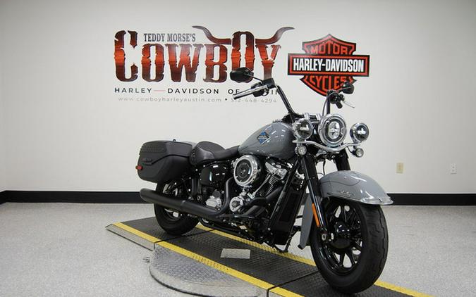 2026 Harley-Davidson Softail FLHC - Heritage Classic