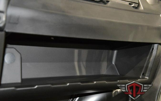 2026 Can-Am Defender PRO XT HD10