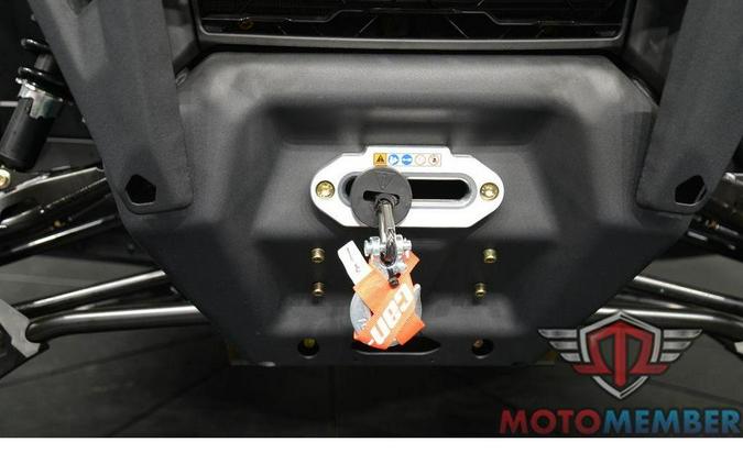 2026 Can-Am Defender PRO XT HD10