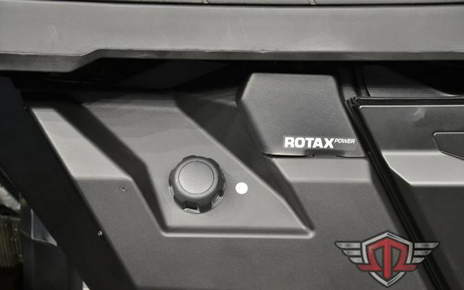 2026 Can-Am Defender PRO XT HD10