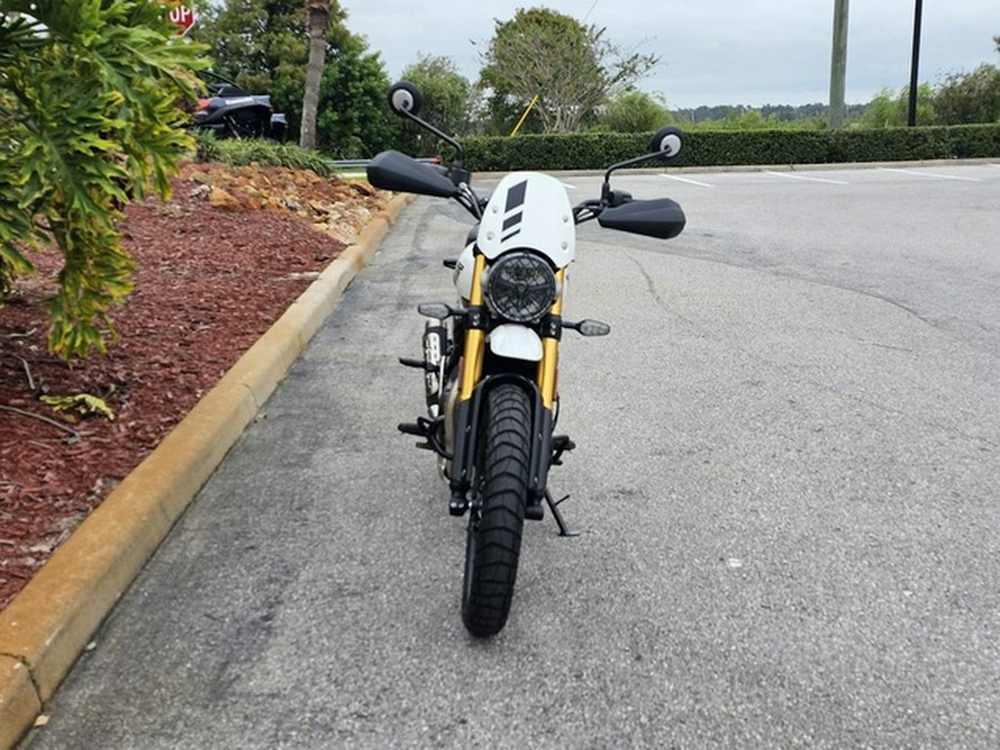 2026 Triumph Scrambler 400 XC Vanilla White XC Racing Yellow