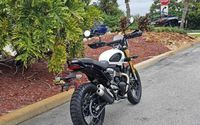 2026 Triumph Scrambler 400 XC Racing Yellow
