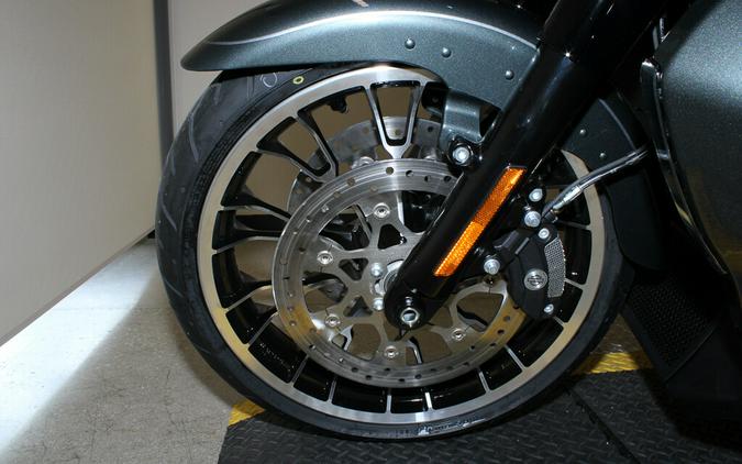 2026 Harley-Davidson Street Glide Limited Grand American Touring FLHXL