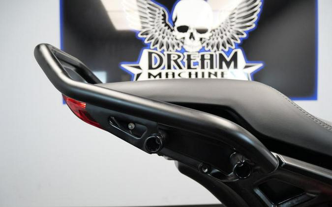 2023 Indian Motorcycle® FTR Sport White Lightning/Indy Red