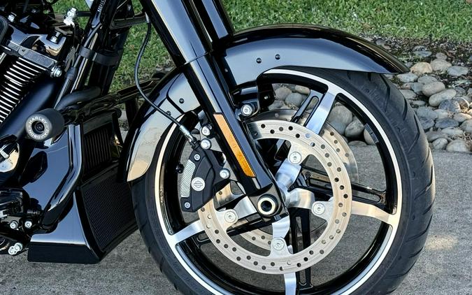 2026 FLTRX Road Glide