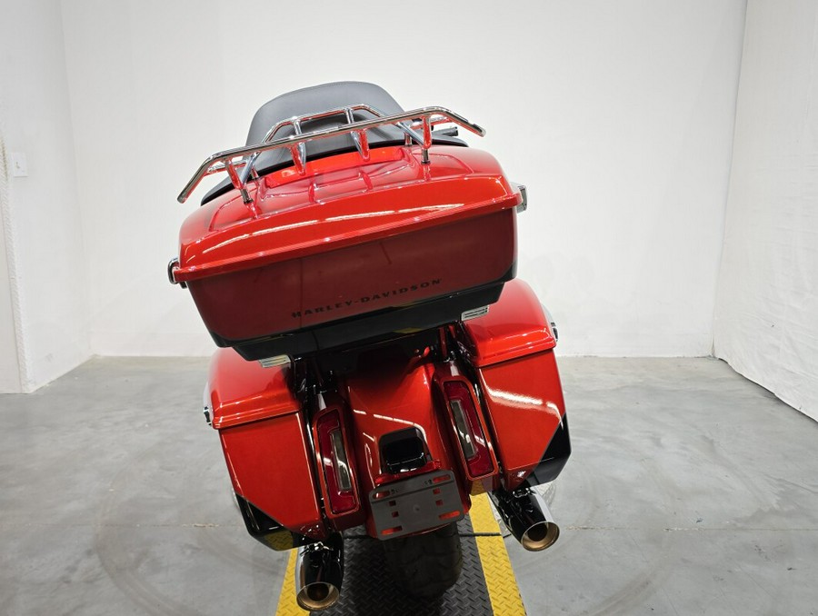 FLHXU 2025 Street Glide™ Ultra