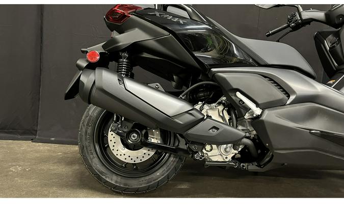 2025 Yamaha XMAX