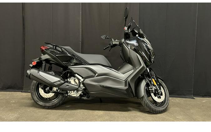 2025 Yamaha XMAX
