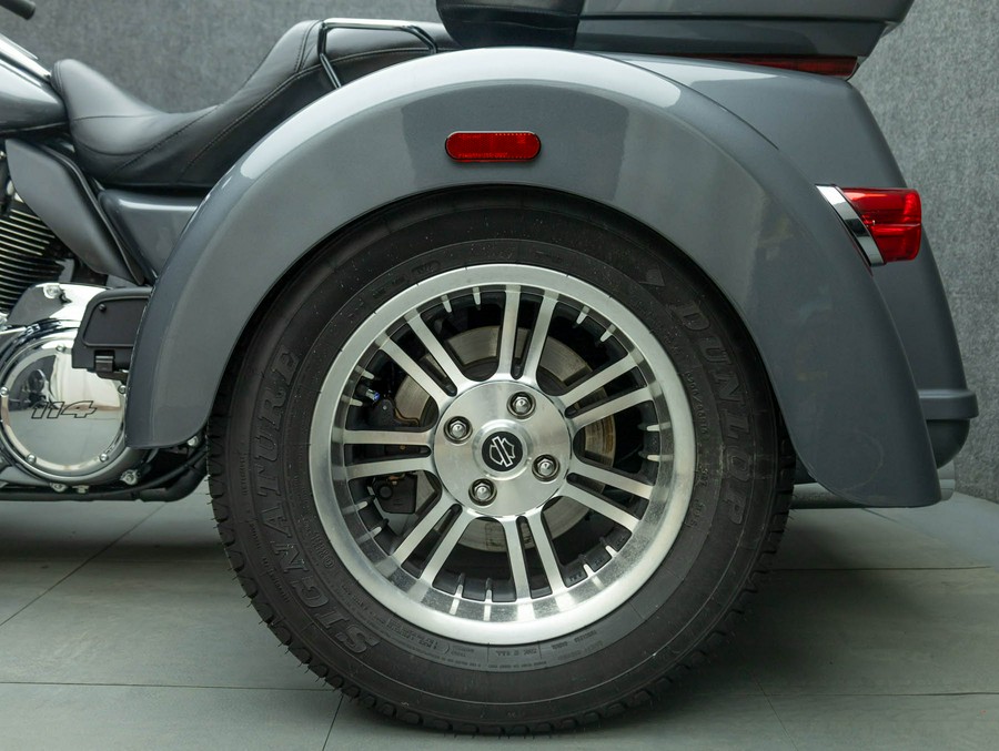 2022 HARLEY DAVIDSON FLHTCUTG TRI GLIDE ULTRA CLASSIC TRIKE W/ABS