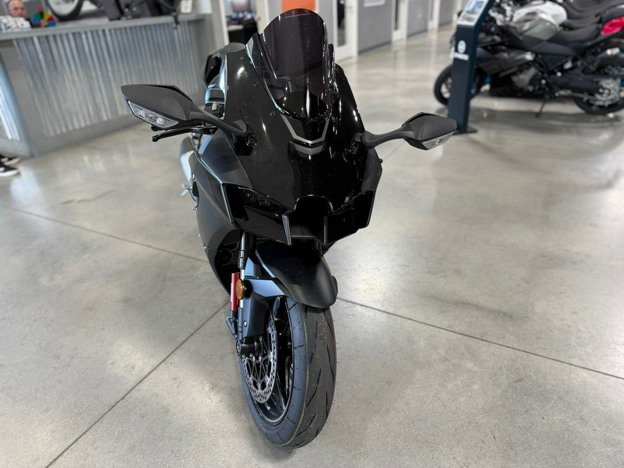 2025 Kawasaki Ninja ZX-10R