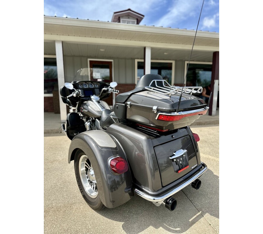 FLHTCUTG 2023 Tri Glide® Ultra