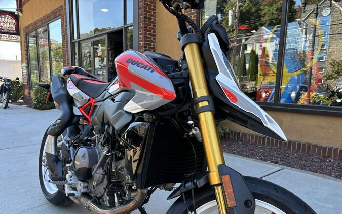 2026 Ducati Hyper Motard V2 SP SP Livery - 3869U