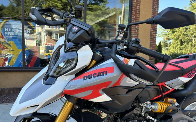 2026 Ducati Hyper Motard V2 SP SP Livery - 3869U