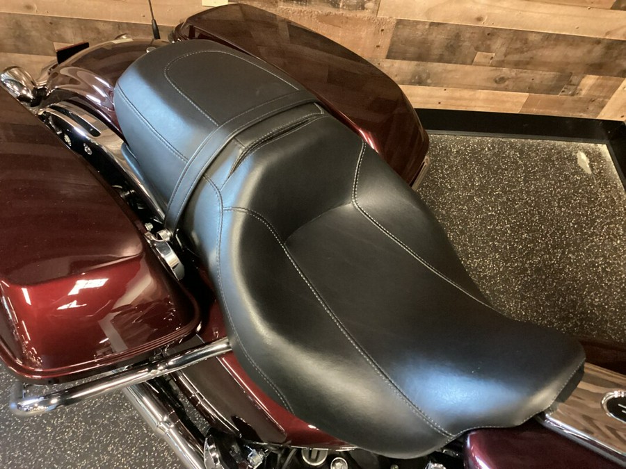 2019 Harley-Davidson Road Glide Twisted Cherry FLTRX