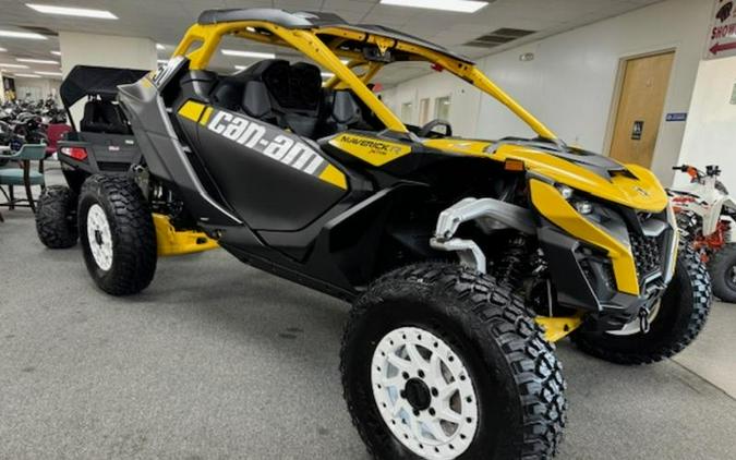 2024 Can-Am® Maverick R X RS with Smart-Shox Carbon Black & Neo Yellow