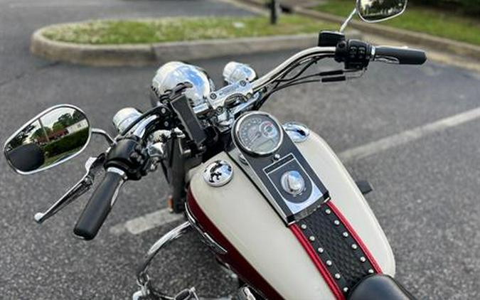 2013 Harley-Davidson Softail® Deluxe