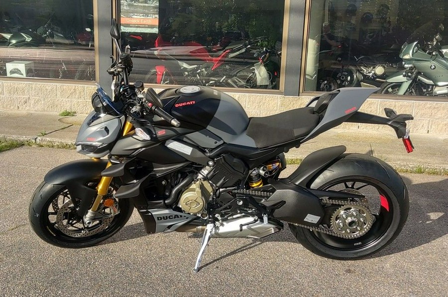 2024 Ducati Streetfighter V4 S Grey & Black