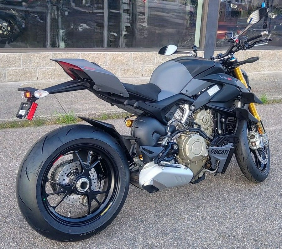 2024 Ducati Streetfighter V4 S Grey & Black